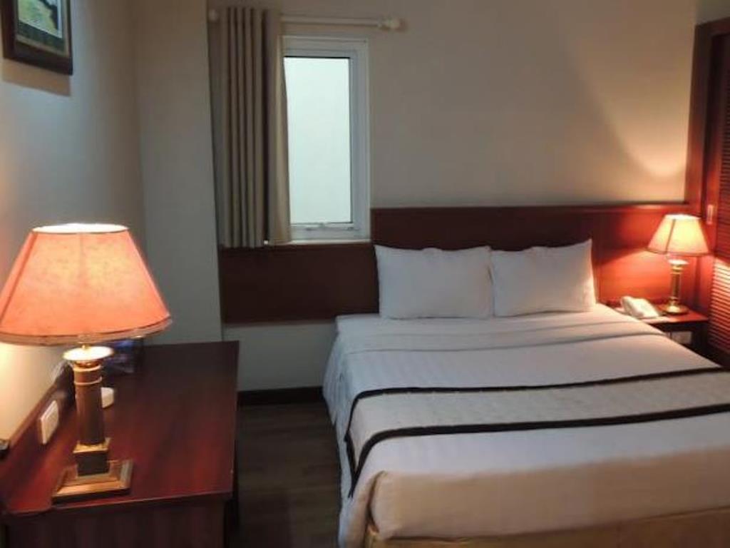 Hanz Regal Hotel Hanoi Exterior photo